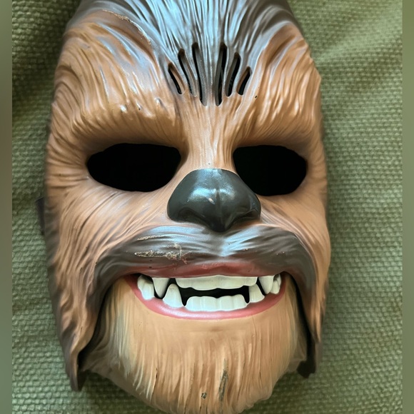 Star Wars Chewbacca Talking Mask - Picture 4 of 5